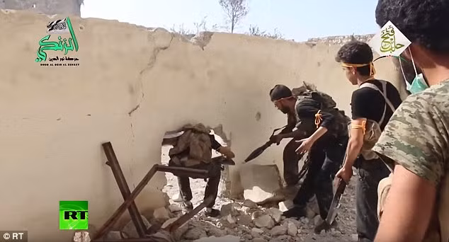 Loat anh ben trong chien truong ac liet tai Aleppo-Hinh-2