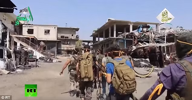 Loat anh ben trong chien truong ac liet tai Aleppo-Hinh-3