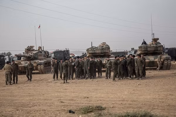 Tổng thống Thổ Nhĩ Kỳ Recep Tayyip Erdogan tuyên bố chiến dịch "Lá chắn Euphrates" nhắm vào mục tiêu IS và lực lượng Đảng Liên đoàn Dân chủ người Kurd (PYD) tại Syria.