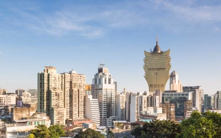 Danh sách thành phố thu hút nhiều du khách nhất thế giới còn có Macau, một đặc khu hành chính của Trung Quốc.