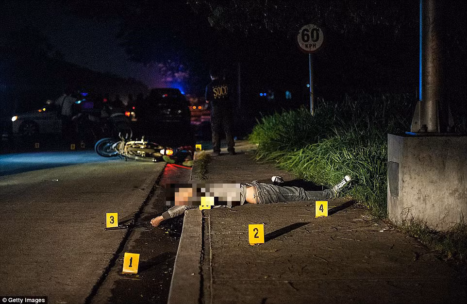 Một nghi phạm buôn bán ma túy bị bắn chết hồi tháng trước.