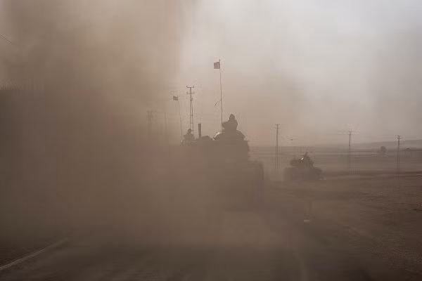 Cuộc chiến giành Jarablus kéo dài 14 tiếng trước khi lực lượng FSA thông báo trên tài khoản Twitter rằng họ đã giành lại quyền kiểm soát thị trấn này và giương cờ cách mạng Syria trên các tòa nhà trong thị trấn.