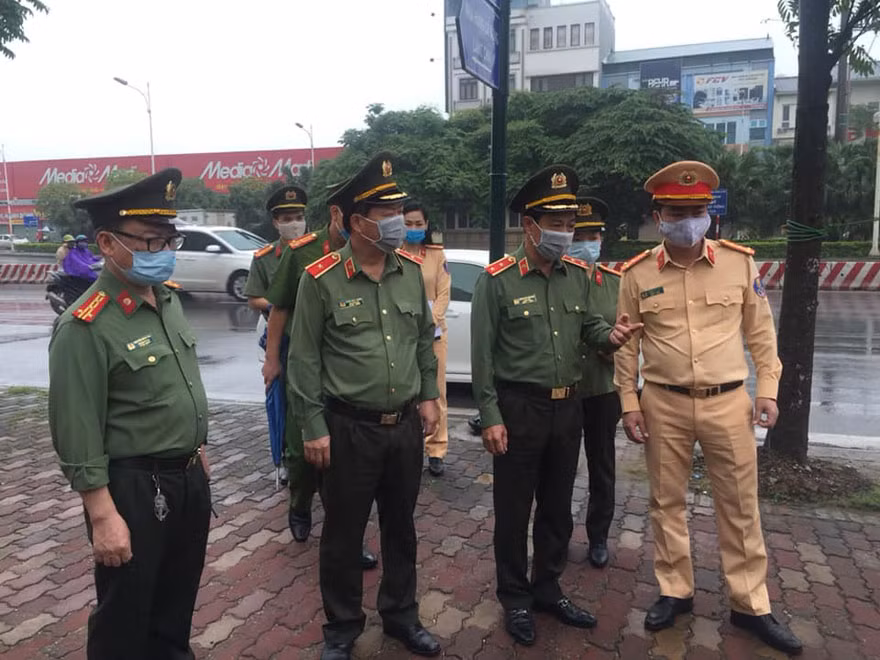 COVID-19: Chi tiet 30 chot kiem soat cach ly xa hoi cua Ha Noi-Hinh-2