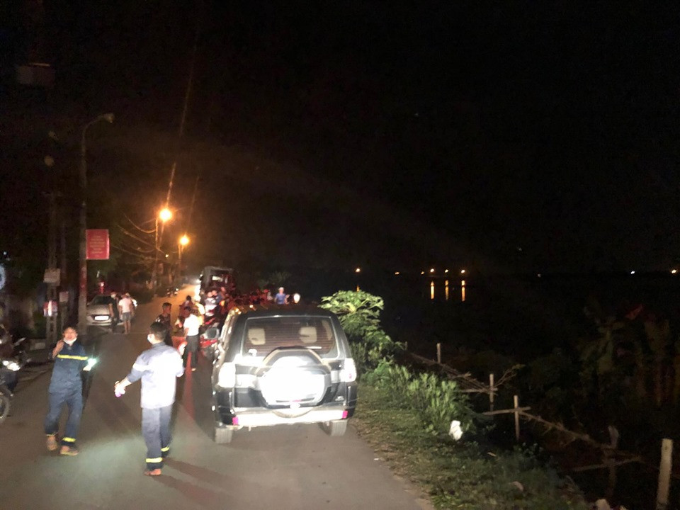 Dang tim kiem truong phong cua Cuc thue Thanh Hoa nhay cau tu tu-Hinh-3