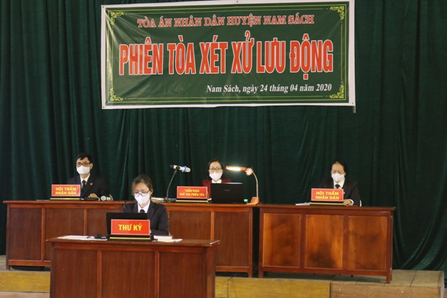 Hai Duong: Cuop giat may do than nhiet COVID-19, linh an 48 thang tu giam-Hinh-2