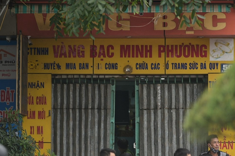 Khoi to vu an Chi cuc truong thi hanh an TP Thanh Hoa tu vong nghi ngo doc