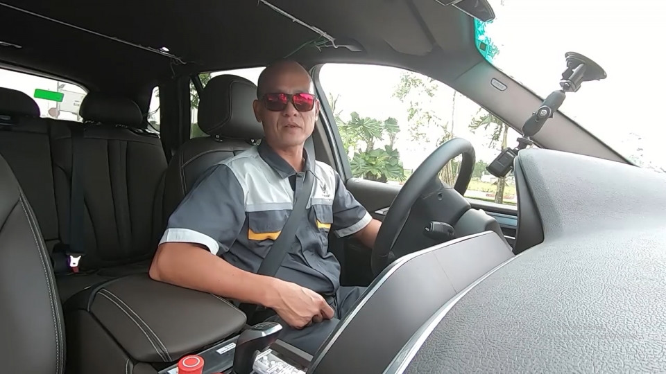 Nguoi Viet dung hang Viet: DUNG Toyota, Honda, iPhone, Samsung... HAY la Vinfast, Vsmart, Bphone!-Hinh-2