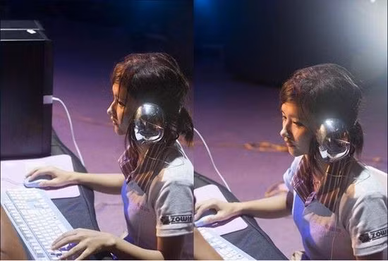 Ngoài ra, cô cũng là người mẫu, đại diện cho một số tựa game ở Trung Quốc. Từng ấy công việc giúp Hàn Ý Oánh có được mức thu nhập siêu khủng mất bất kỳ ai cũng thèm muốn.