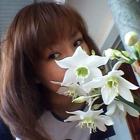 Một Ngọc Lê nhút nhát, ngại giao tiếp đang dần trở thành một Ngọc Lê xinh đẹp, hay nói hay cười, sẵn sàng chia sẻ cảm xúc với mọi người.