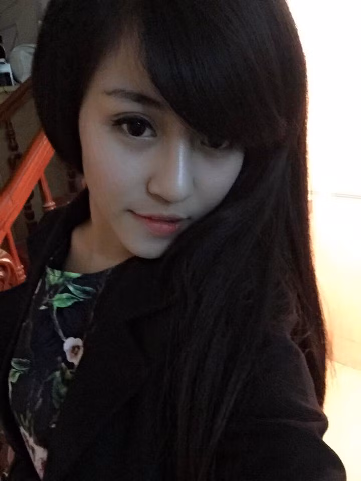 Minh Châu cho rằng người chồng nào cũng thích vợ đẹp và họ có quyền bộc lộ suy nghĩ, cảm nhận, thậm chí được quyền chê bai nếu vợ xấu xí, già nua. Vì vậy, phụ nữ lấy chồng rồi thì càng phải giữ gìn, biết cách chăm sóc, cải thiện nhan sắc. 