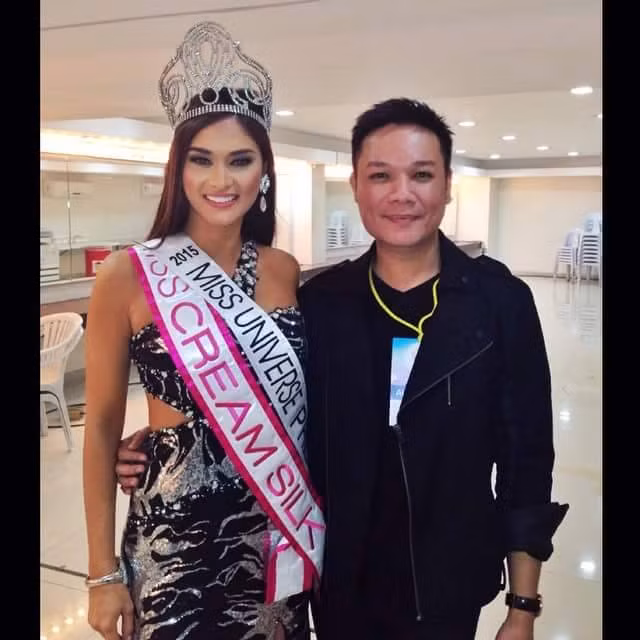 Một điểm trừ lớn khác của Pia Wurtzbach là chiều cao chỉ 1m69. Một số dân mạng cho rằng, quá khó hiểu khi ban giám khảo lại chọn một hoa hậu lùn như vậy làm người chiến thắng.