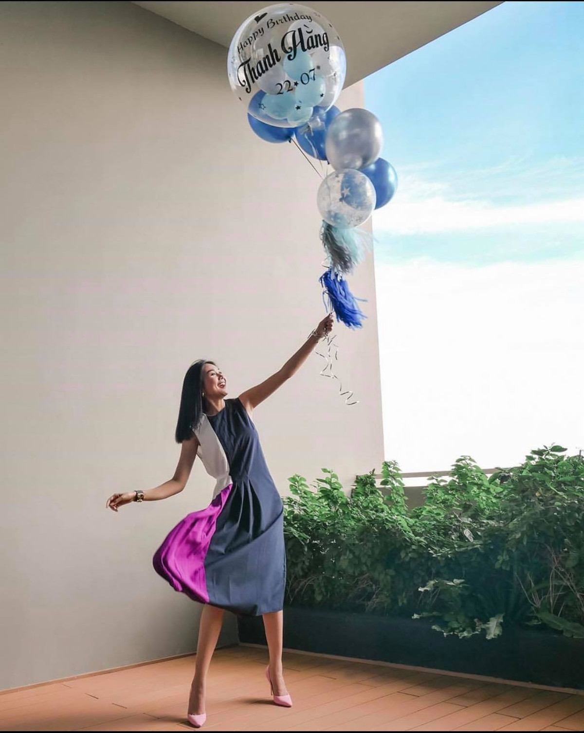 Khi lại dịu dàng nữ tính.