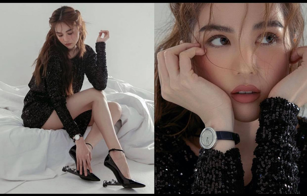 Váy sequin nổi bật kết hợp cùng chiếc đồng hồ từ thương hiệu Piaget.