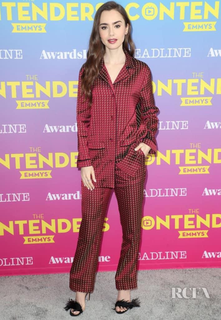 Lily Collins đằm thắm trong bộ pyjama màu đỏ.