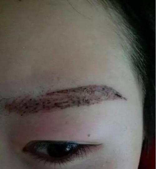 Ham lam dep gai tre nhan tham canh long may bien dang