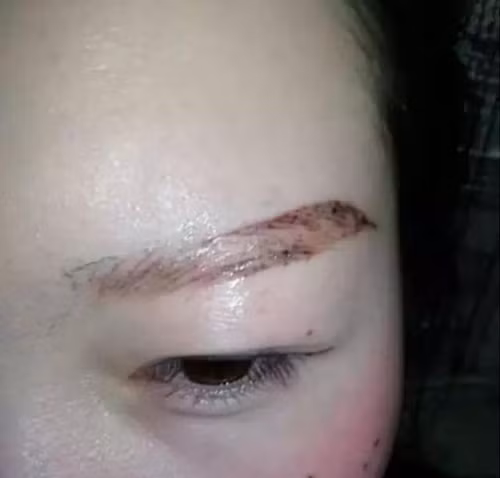 Ham lam dep gai tre nhan tham canh long may bien dang-Hinh-2