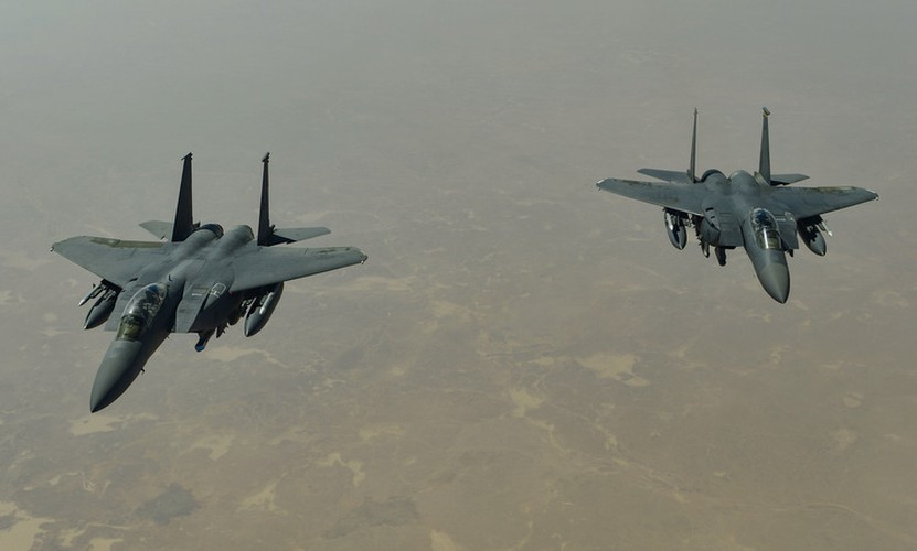 Phía Iraq nói tên lửa đã đánh trúng một sân bay đang xây dựng tại Kerbala nhưng không nói rõ đây có phải là vụ không kích do Mỹ tiến hành hay không.