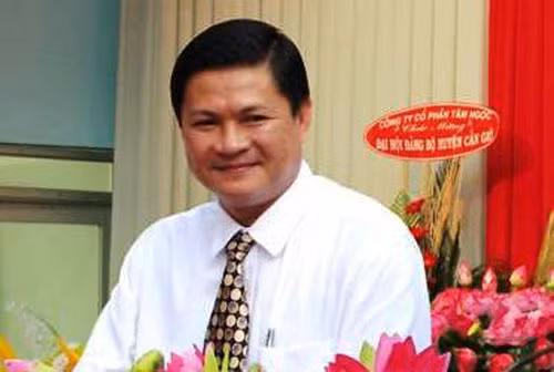 Nguyen Chu tich huyen dao lam Pho Chu tich UBND TP HCM