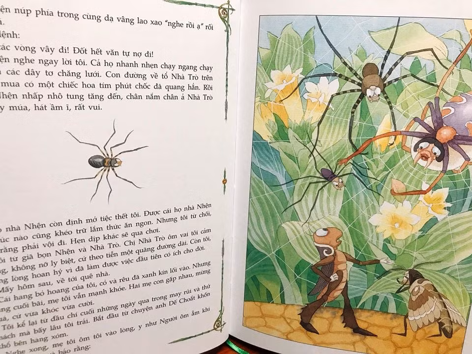 Sau đó, được sự ủng hộ nhiệt tình của độc giả, Tô Hoài được ứng tiền trước để viết thêm truyện "Dế Mèn phiêu lưu ký" (bảy chương cuối của truyện). Năm 1955, ông gộp hai chuyện vào với nhau để thành truyện "Dế mèn phiêu lưu ký" như ngày nay.