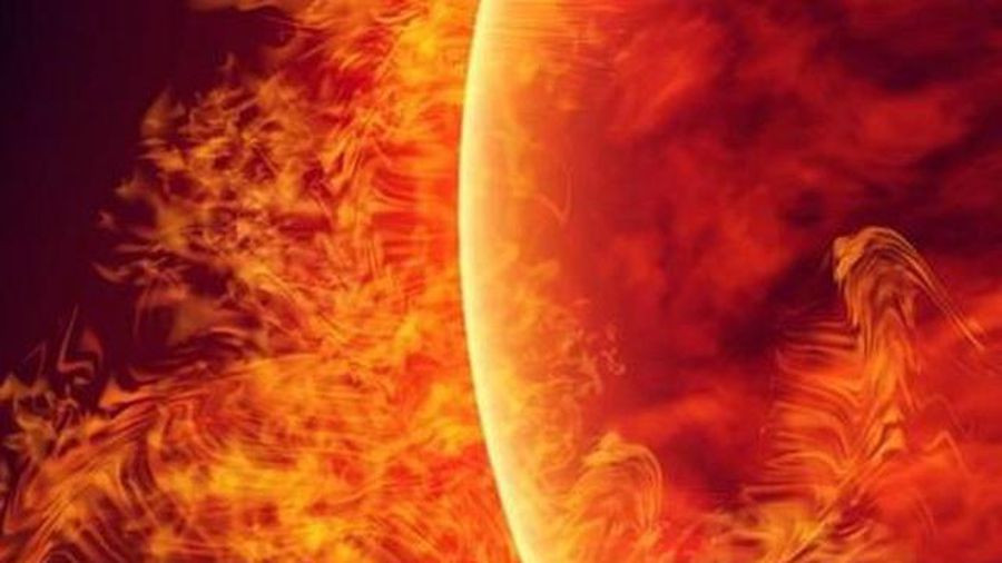 Vào năm 1909, một cơn bão Mặt trời khác cũng được ghi nhận khi gây nhiễu loạn địa từ dữ dội, nhiễu diện rộng hệ thống điện báo và tạo nên hiện tượng cực quang ngoạn mục trên bầu trời đêm.