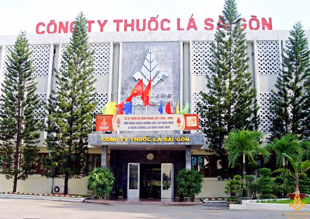 Nha thau nao cai tao kho Long Binh cua Cty Thuoc la Sai Gon?