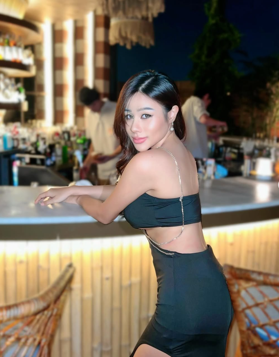  Mỹ nhân Thái Lan sở hữu gương mặt xinh đẹp, thân hình nóng bỏng với số đo ba vòng lý tưởng.