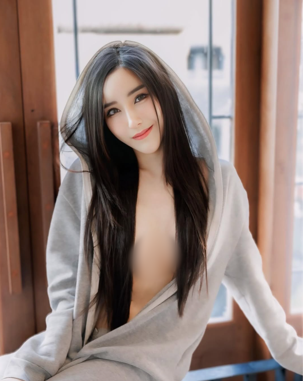 Hình ảnh này nhanh chóng được lan truyền trên mạng xã hội, thu hút hàng nghìn lượt yêu thích và bình luận.