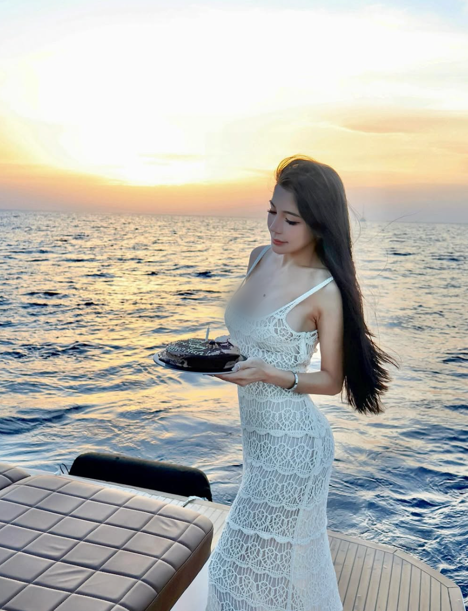 Cô vẫn tự tin theo đuổi phong cách của riêng mình.