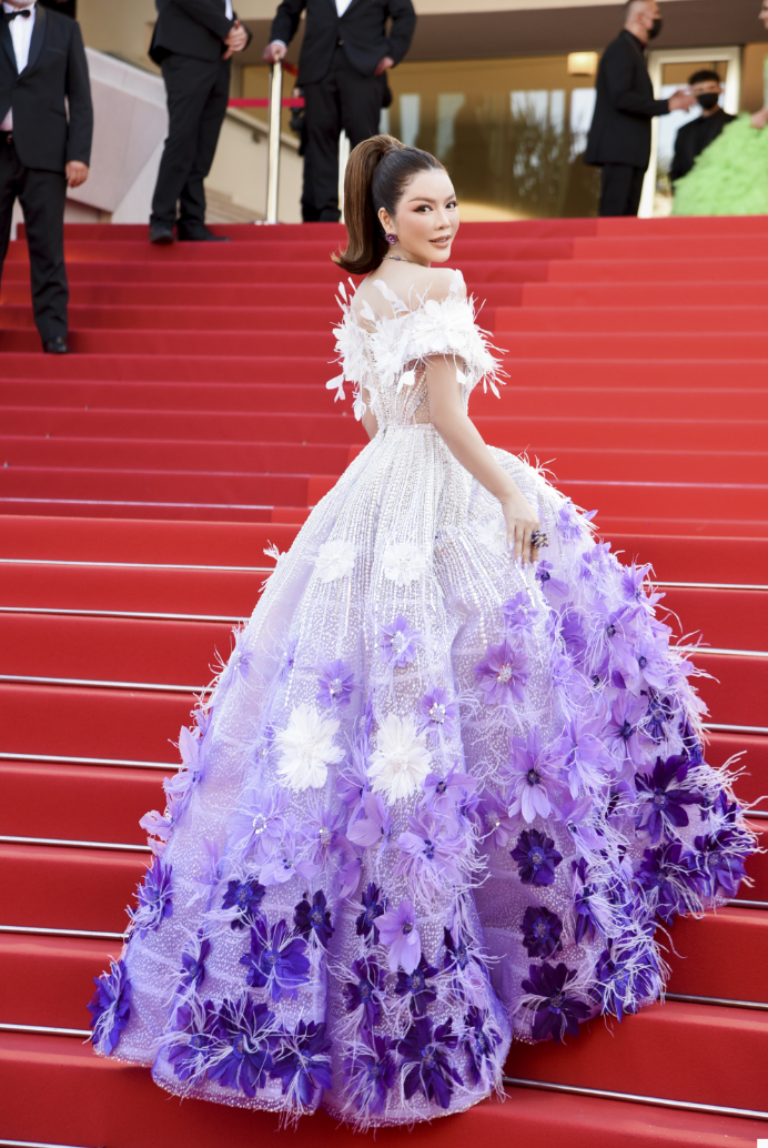 Nữ diễn viên không ngần ngại chi tiền tỷ để đầu tư cho những lần xuất hiện trở nên hoành tráng nhất.