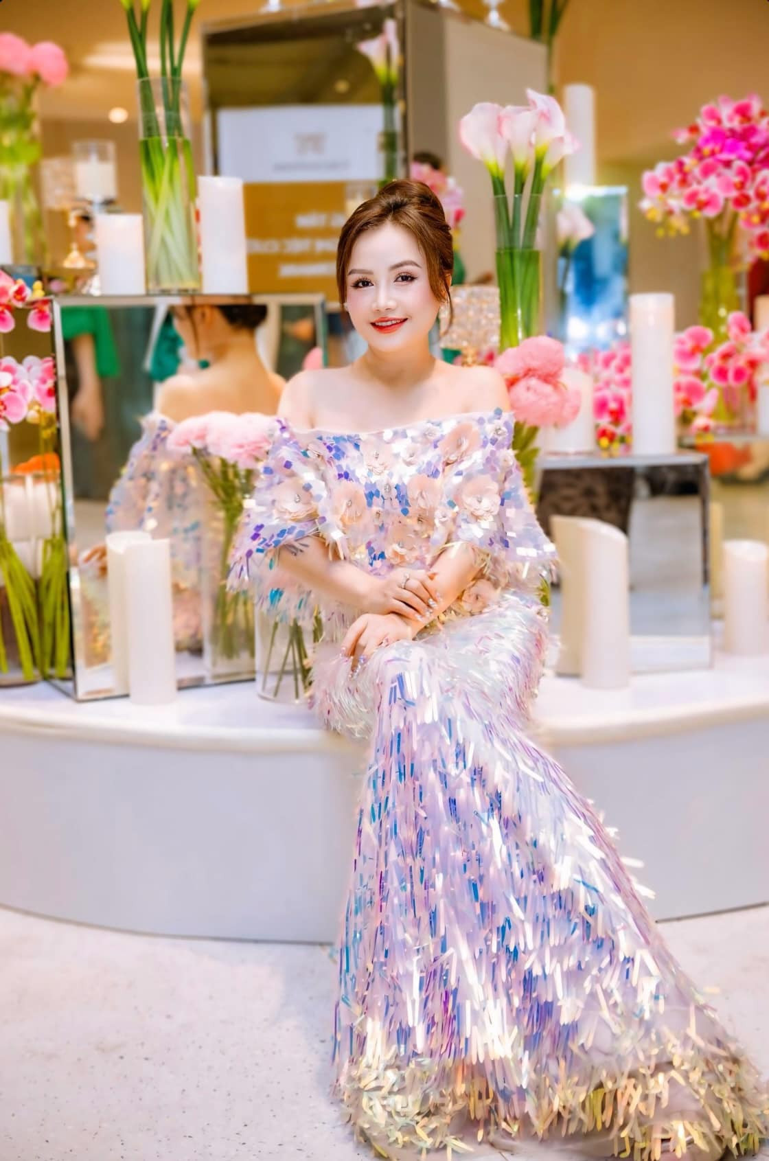 Đào Hoàng Yến ở tuổi U50 tự tin khoe nhan sắc trẻ trung, quyến rũ. Ảnh: FB Đào Hoàng Yến