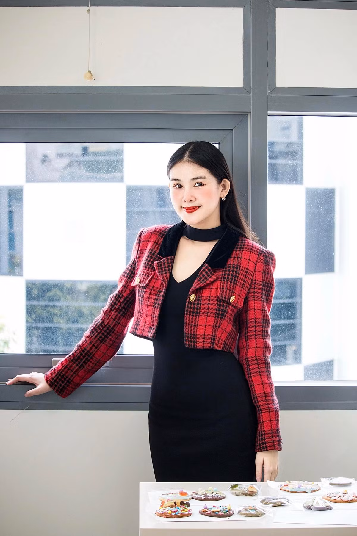 Với gu thời trang đẳng cấp và cuộc sống xa hoa, Lê Âu Ngân Anh luôn là tâm điểm chú ý của công chúng. Ảnh: FB Lê Âu Ngân Anh