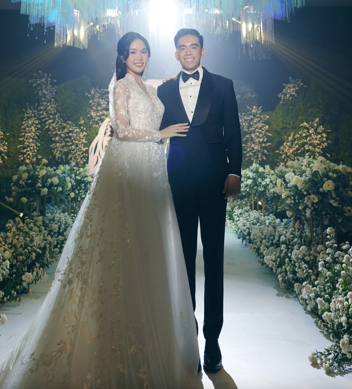 Tháng 9/2023, Á hậu Phương Anh và chồng - doanh nhân Đức Hồ tổ chức đám cưới tại một trung tâm hội nghị tiệc cưới sang trọng ở TP.HCM. Ảnh: FB Phạm Ngọc Phương Anh