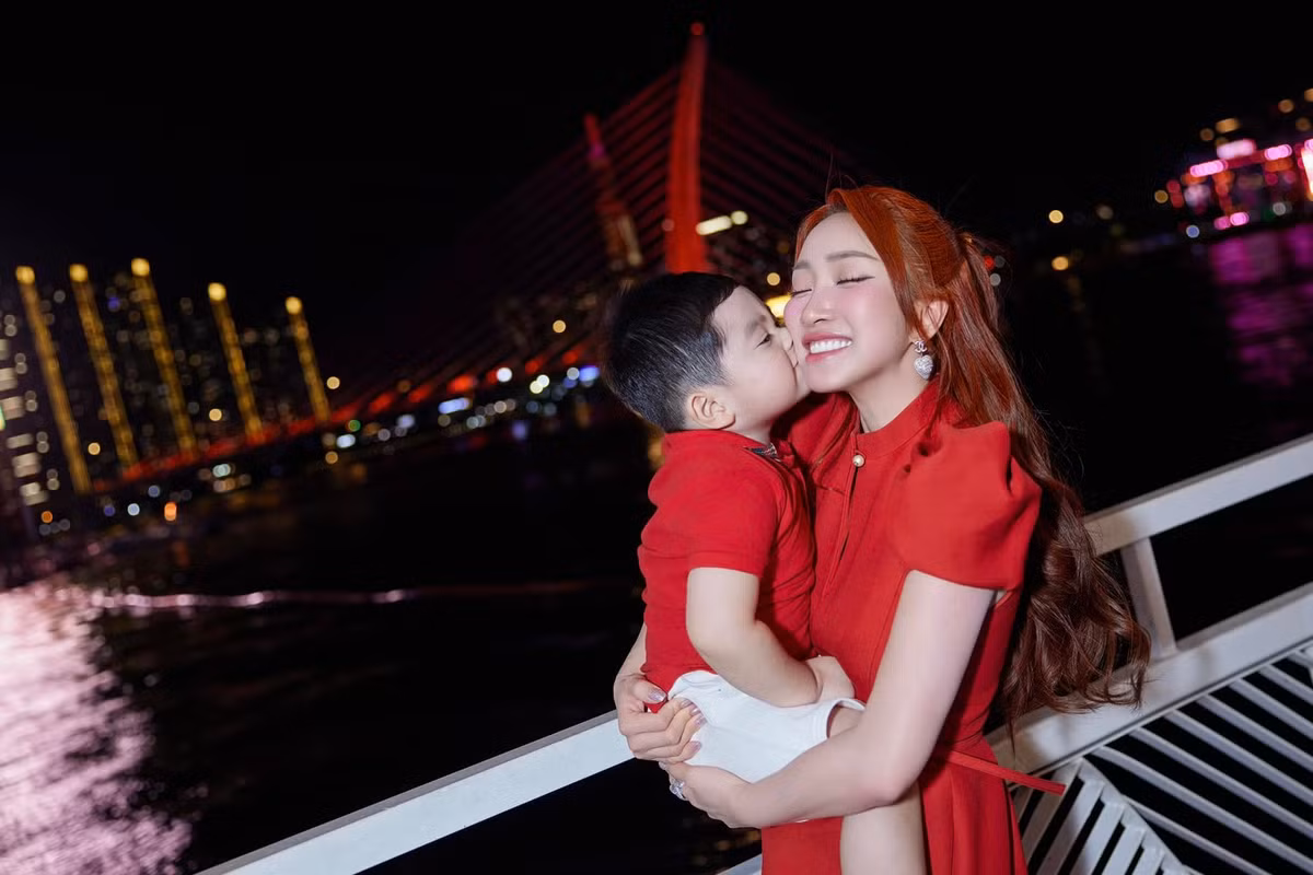 Hiện tại, vợ Chi Bảo đã lấy lại vóc dáng thon gọn, nuột nà như trước. Ảnh: FB Lý Thuỳ Chang