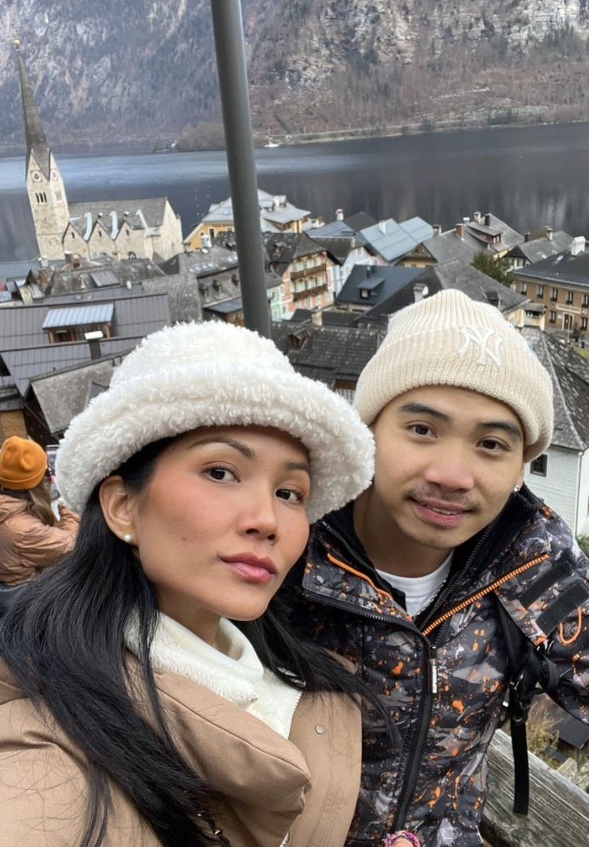 Mối tình đẹp của H'Hen Niê và Tuấn Khôi nhận được nhiều sự ngưỡng mộ từ khán giả. Ảnh: FB H'Hen Niê