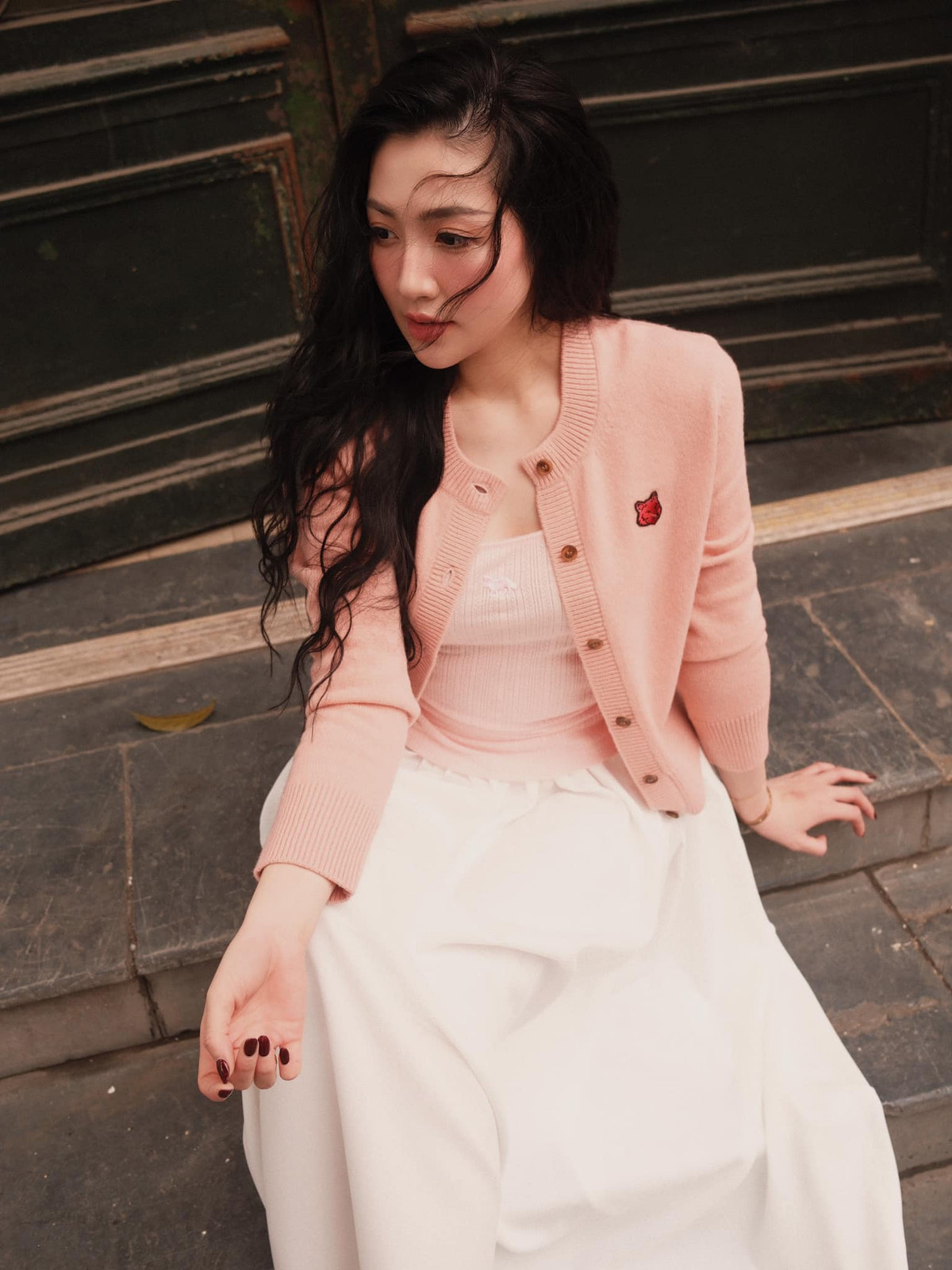 Thậm chí, có người còn nhận xét rằng, sau khi sinh con, Dương Tú Anh dường như còn đẹp hơn cả thời điểm đăng quang. Ảnh: FB Duong Tu Anh