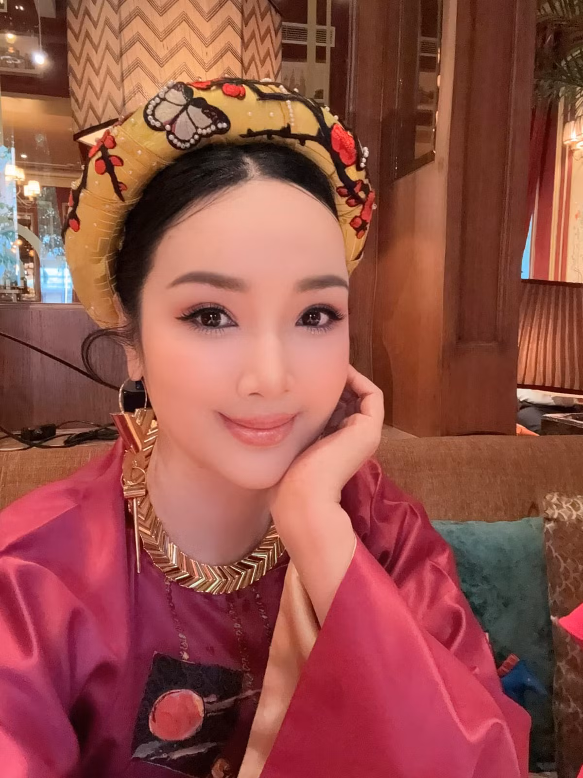 Hoa hậu Giáng My đằm thắm trong buổi gặp bạn bè. Ảnh: FB Giang My Nguyen