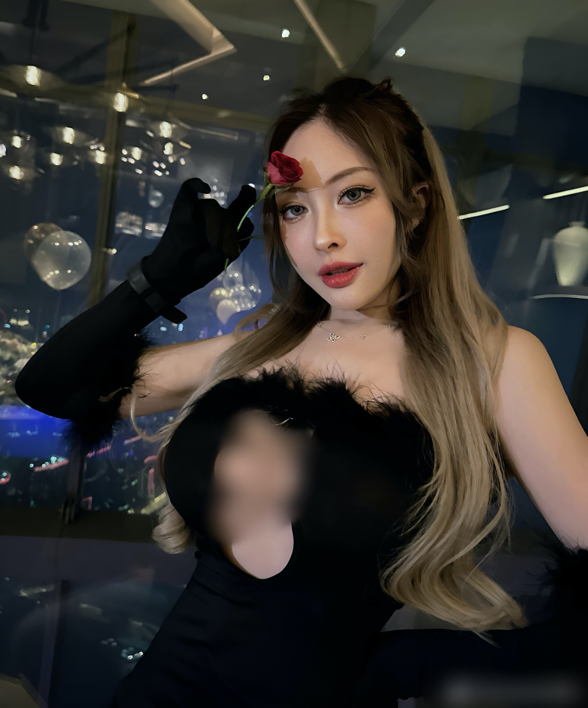 Mỹ nhân Đài Loan được biết đến với phong cách thời trang táo bạo, gợi cảm ngoài đời thường.