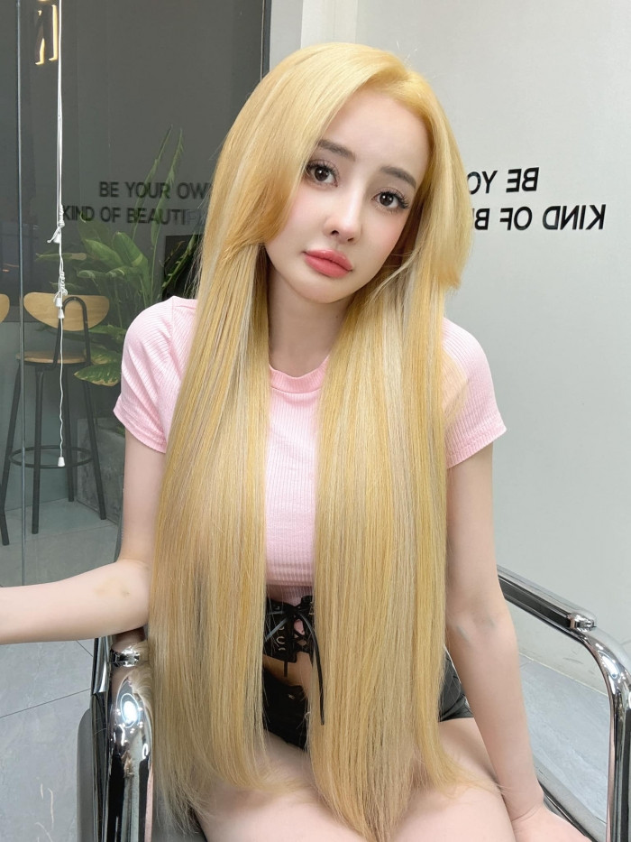 Mỗi lần xuất hiện, Ngân 98 lại khiến công chúng trầm trồ với diện mạo mới. Ảnh: FB DJ NGÂN 98