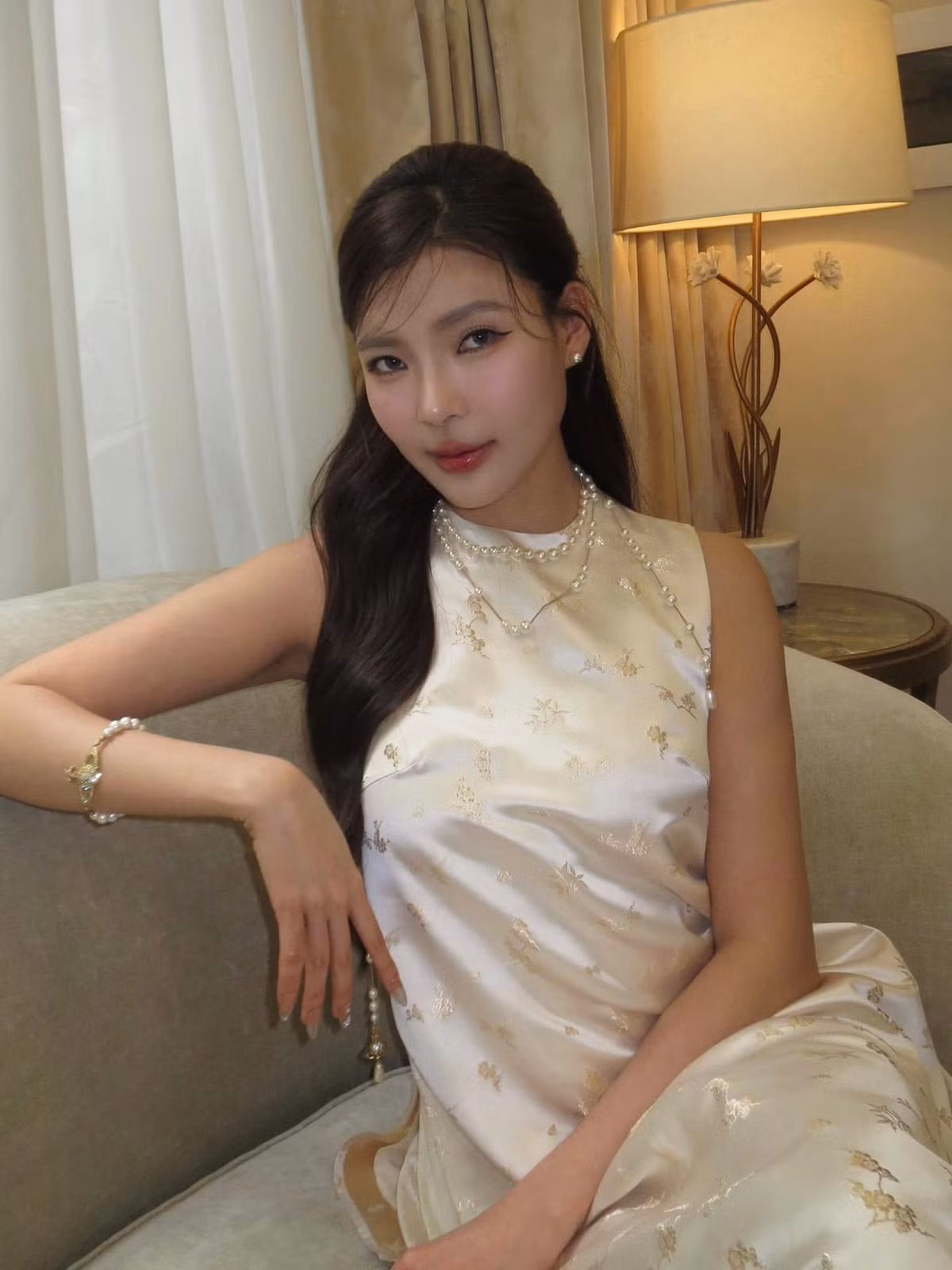 Vợ Lương Thế Thành được nhận xét ngày càng xinh đẹp, quyến rũ dù đã bước sang độ tuổi 38. Ảnh: FB Nguyễn Ngọc Thuý Diễm