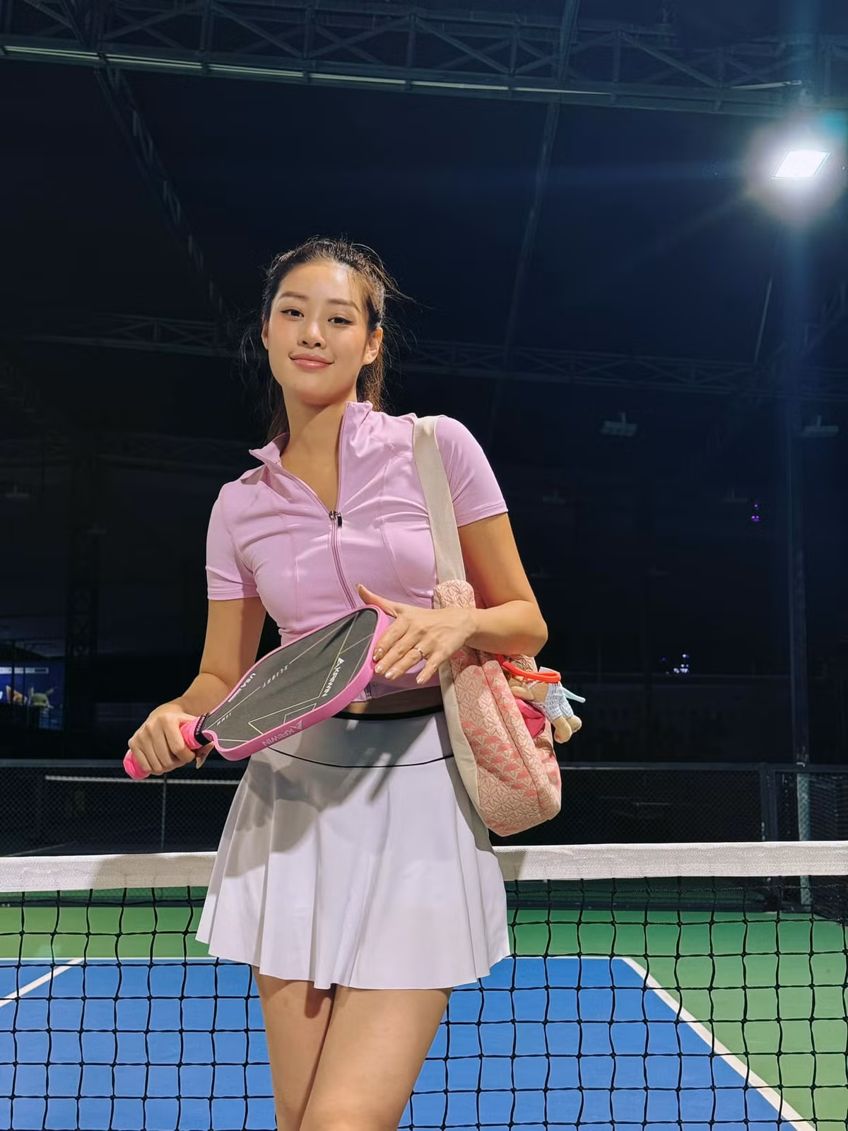 Hoa hậu Khánh Vân bắt đầu thử sức với bộ môn pickleball. Ảnh: FB Nguyễn Trần Khánh Vân