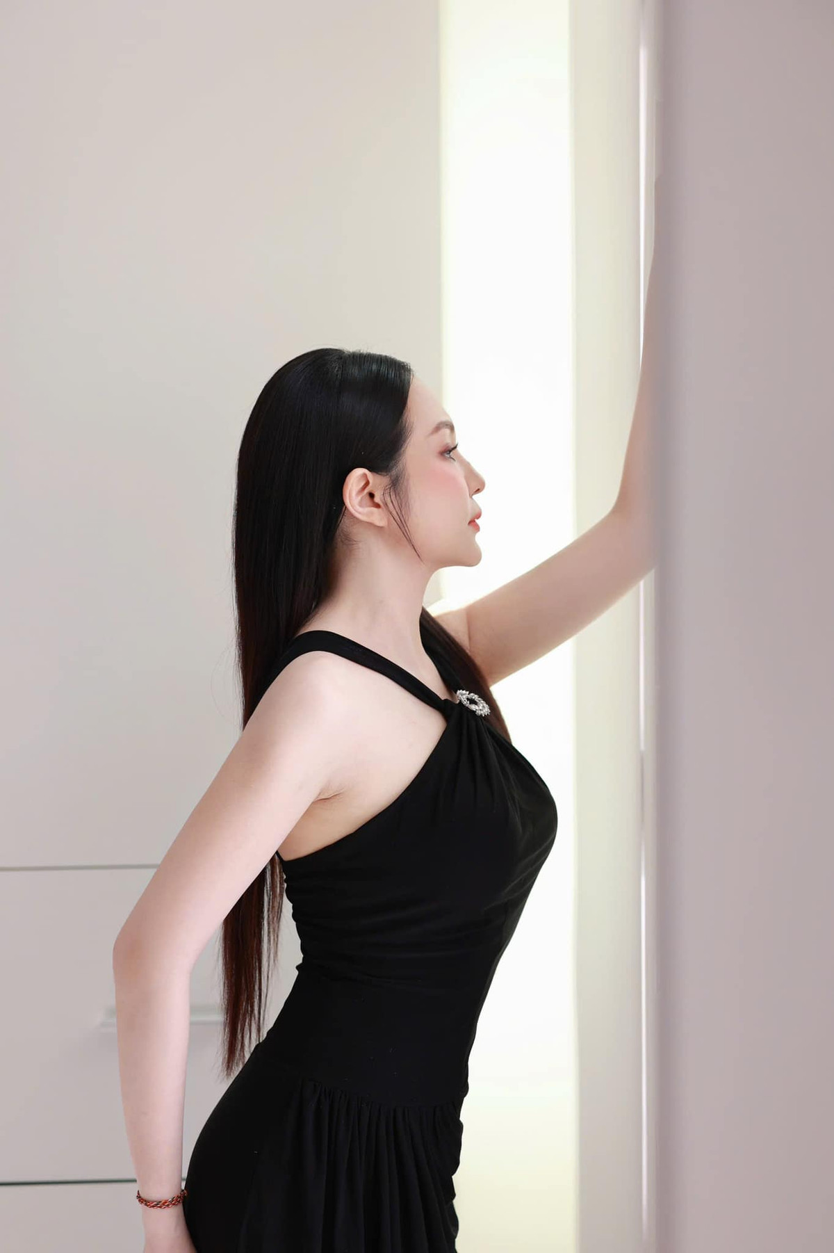 Trong mỗi bức ảnh, cô đều toát lên vẻ đẹp tự nhiên, cuốn hút. Ảnh: FB Trần Thu Hương