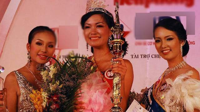 Cách đây 16 năm, Thụy Vân từng đăng quang ngôi vị Á hậu 2 của cuộc thi Hoa hậu Việt Nam 2008 và đạt danh hiệu Người đẹp ứng xử hay nhất. Ảnh: Dân Việt