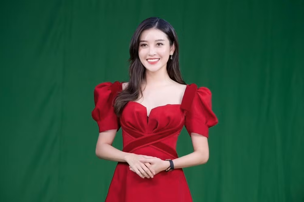 Với kiến thức chuyên sâu về thể thao và khả năng dẫn dắt linh hoạt, Huyền My được đánh giá là một trong những BTV thể thao có sức hút. Ảnh: FB Nguyen Tran Huyen My
