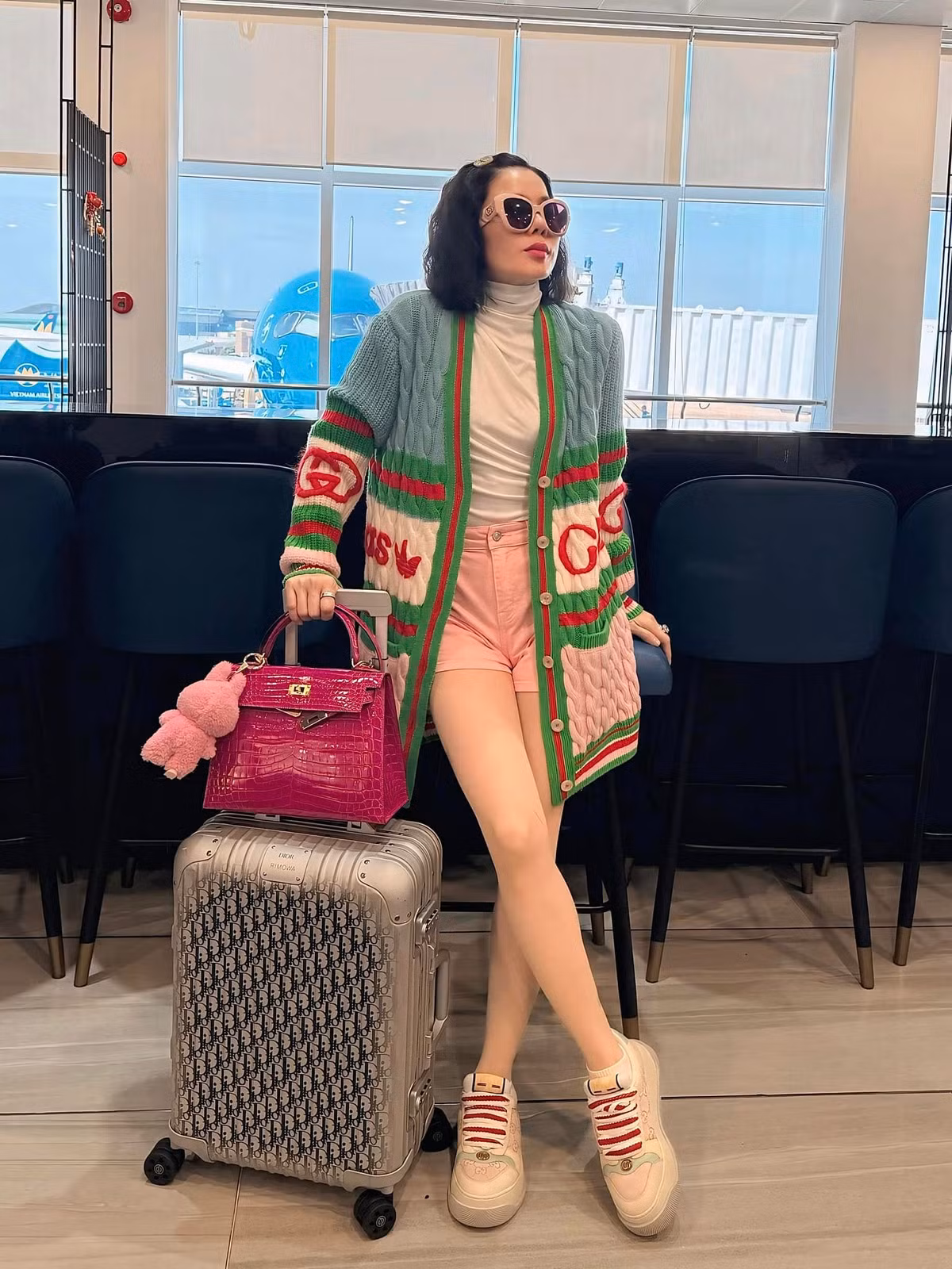 Nhiều người không khỏi trầm trồ trước độ chịu chi của nữ ca sĩ, đồng thời ngưỡng mộ gu thẩm mỹ tinh tế của cô. Ảnh: FB Lệ Quyên