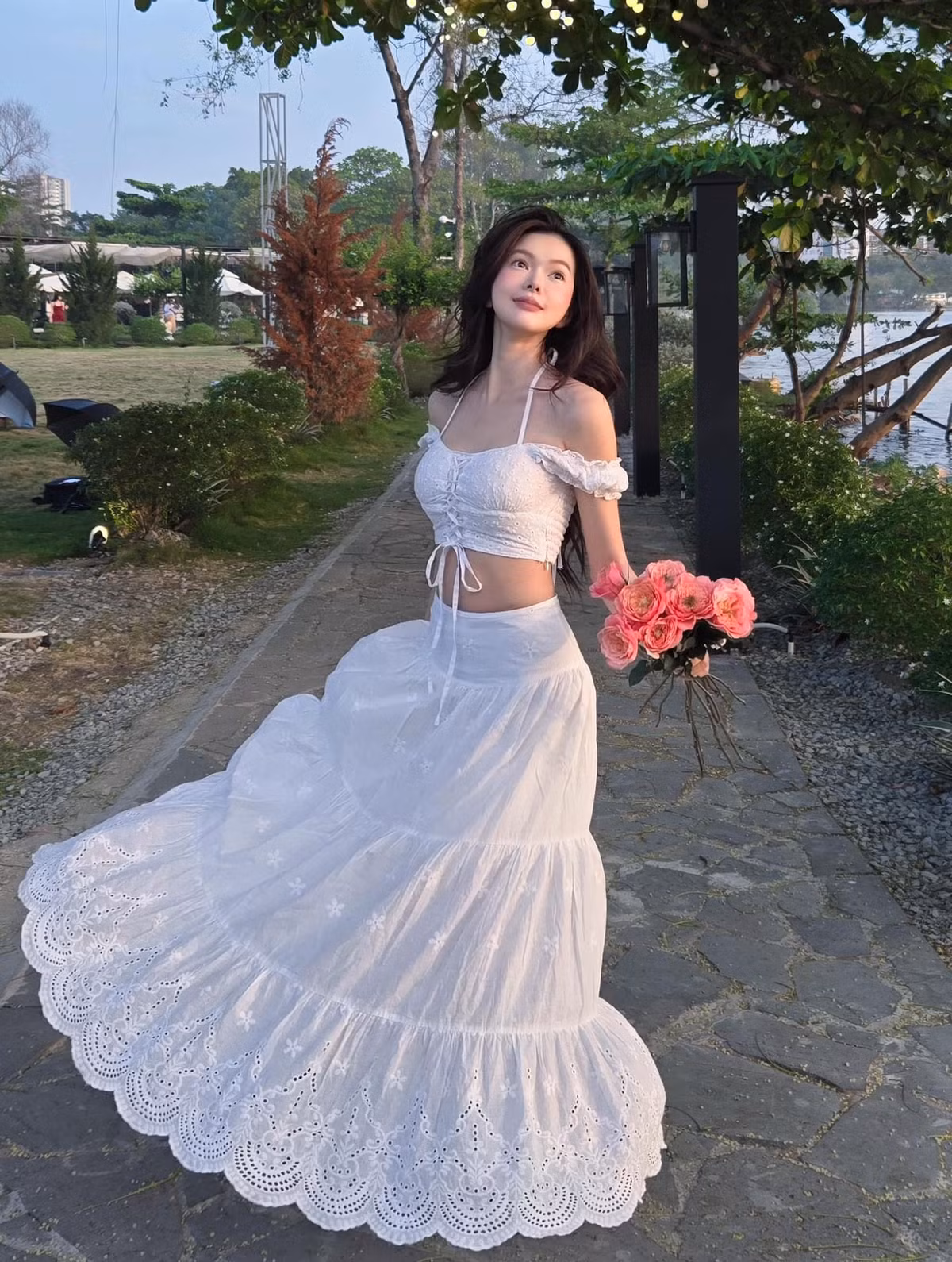 Yên Đan dường như đã tìm lại được sự tự tin và bản lĩnh của mình. Ảnh: FB Yên Đan Đỗ