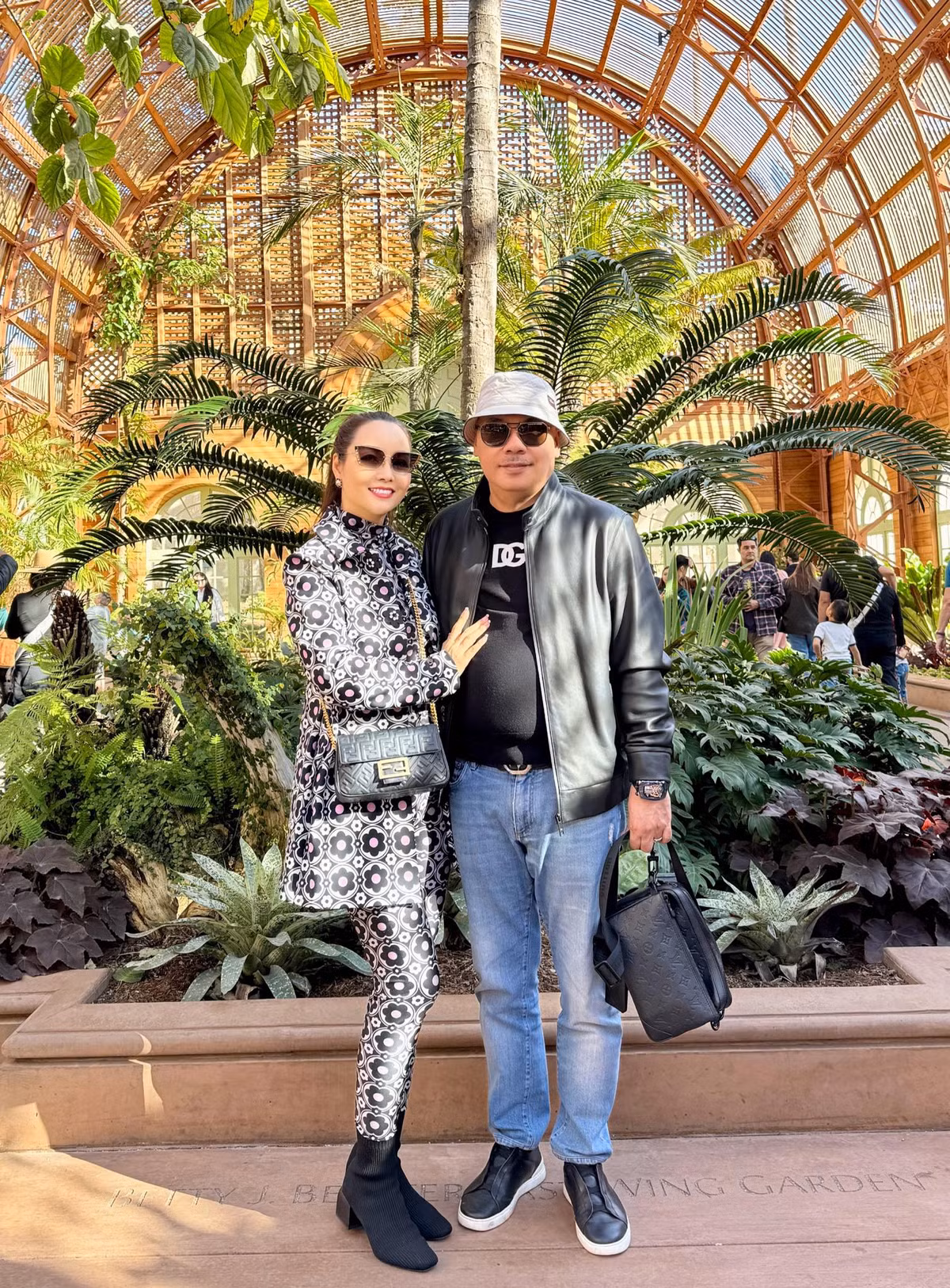 Diễn viên Mai Thu Huyền du lịch cùng ông xã. Ảnh: FB Mai Thu Huyen