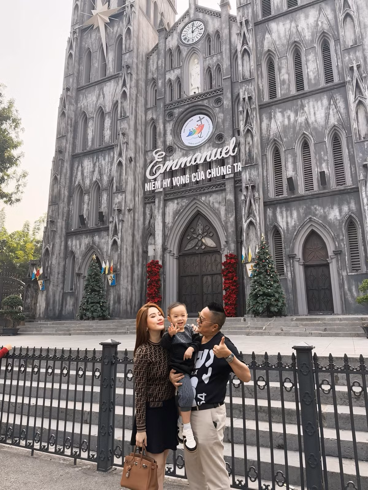 Cuộc sống hiện tại của Bảo Thy được ví von như “bà hoàng”. Ảnh: FB Bảo Thy