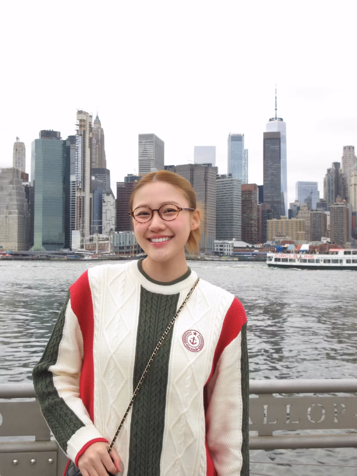 Diễn viên Uyển Ân tranh thủ dạo phố New York. Ảnh: FB Huỳnh Uyển Ân