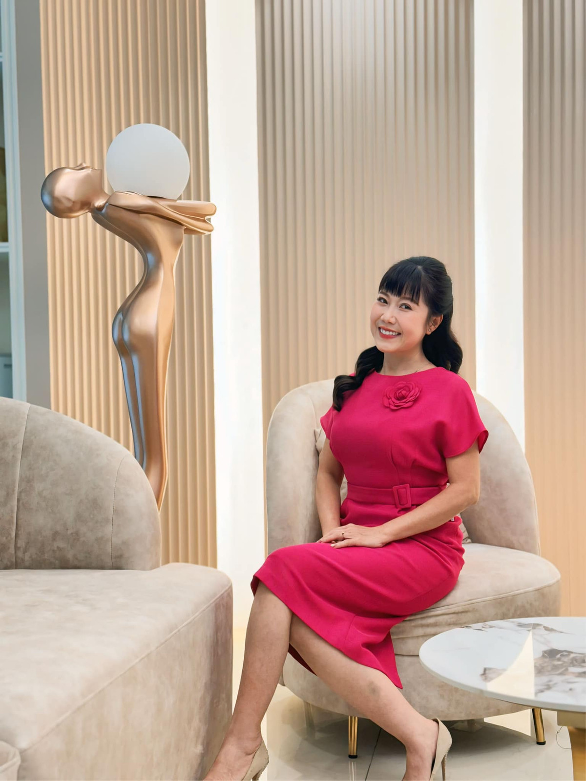 Hương Tươi luôn giữ được sự trẻ trung và lạc quan, truyền cảm hứng cho mọi người xung quanh. Ảnh: FB Trần Thu Hương