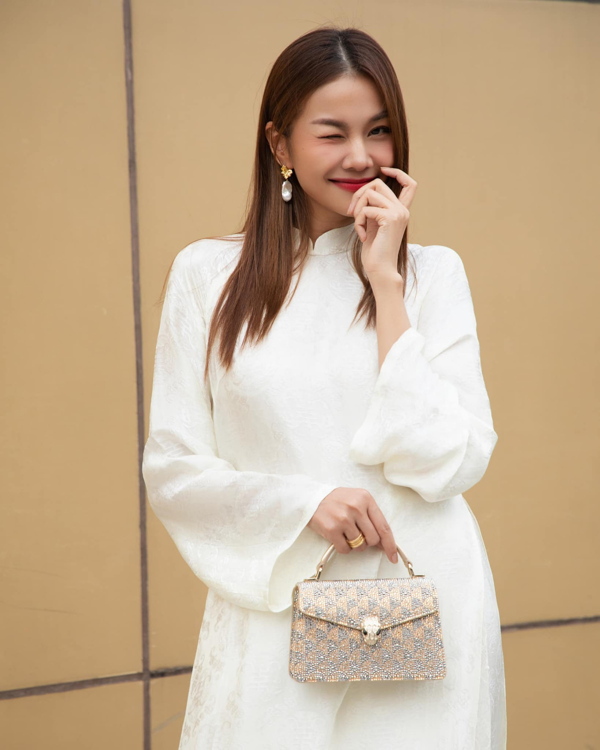 Khác với sự kín tiếng trước đó, Thanh Hằng hiện thoải mái chia sẻ nhiều hình ảnh đời thường đến người hâm mộ. Ảnh: FB Thanh Hằng